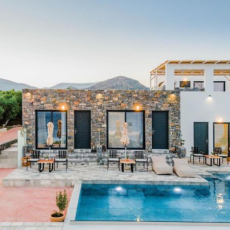 Plakakia Luxury Apartments Makrýgialos Eksteriør billede