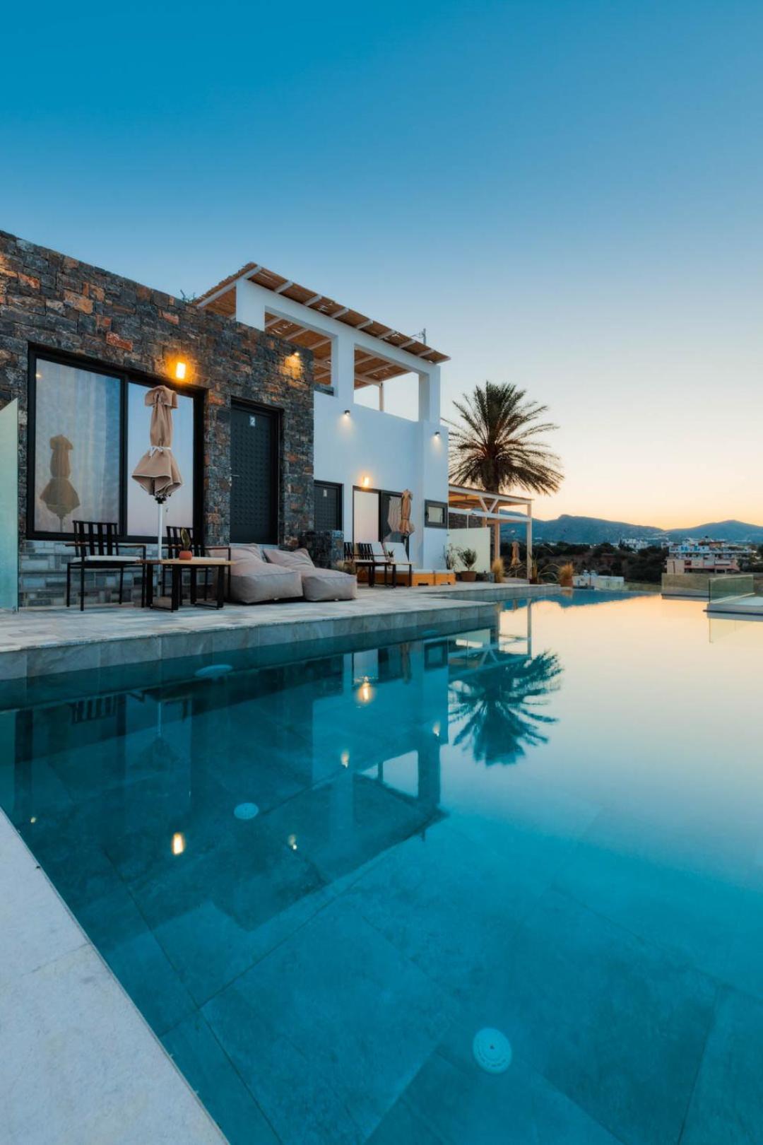 Plakakia Luxury Apartments Makrýgialos Eksteriør billede