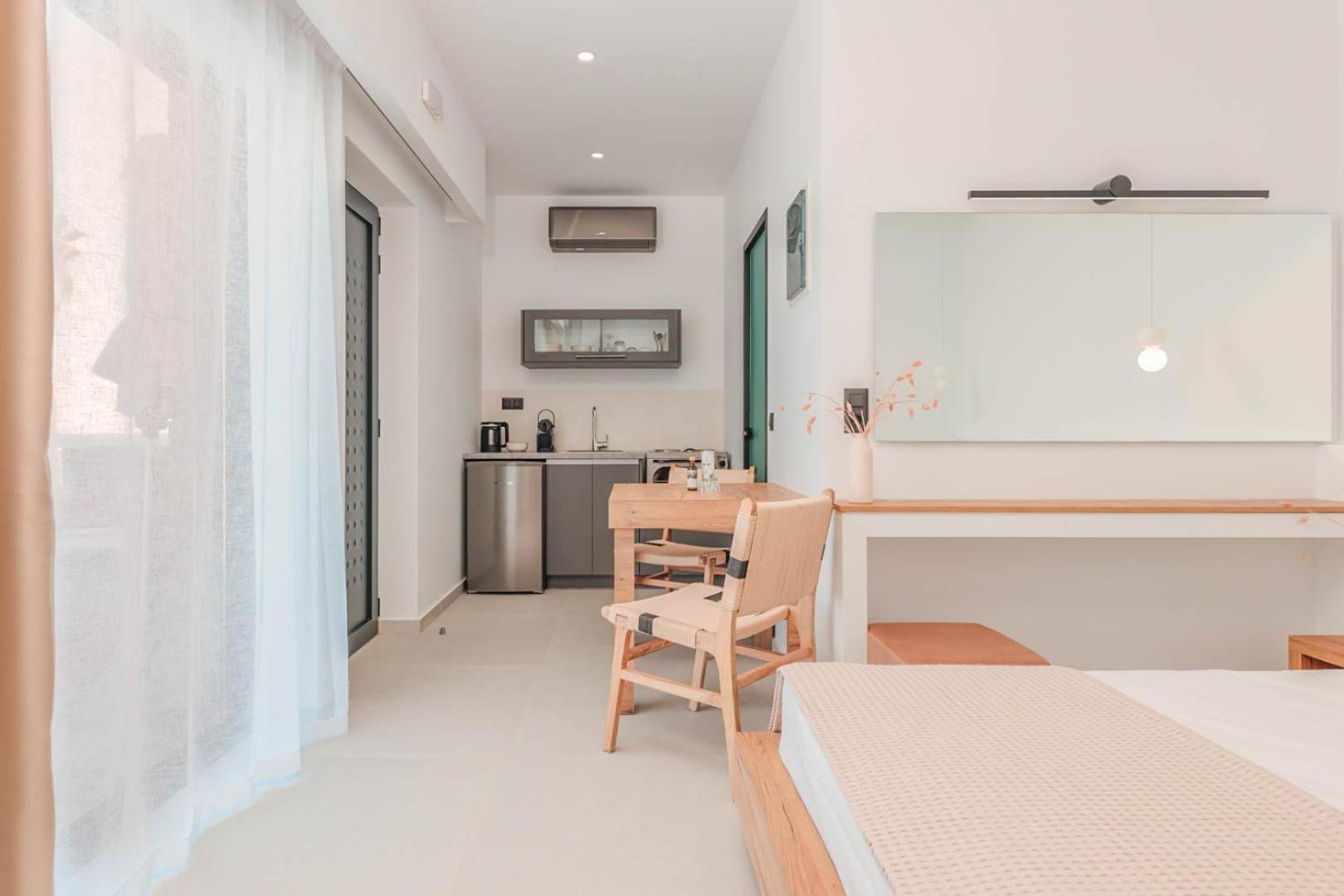 Plakakia Luxury Apartments Makrýgialos Eksteriør billede