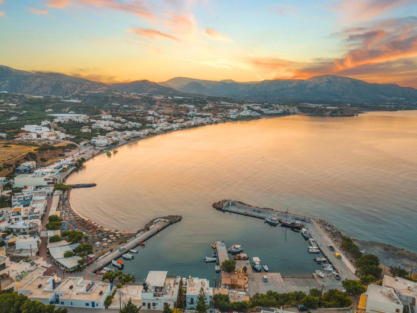 Plakakia Luxury Apartments Makrýgialos Eksteriør billede