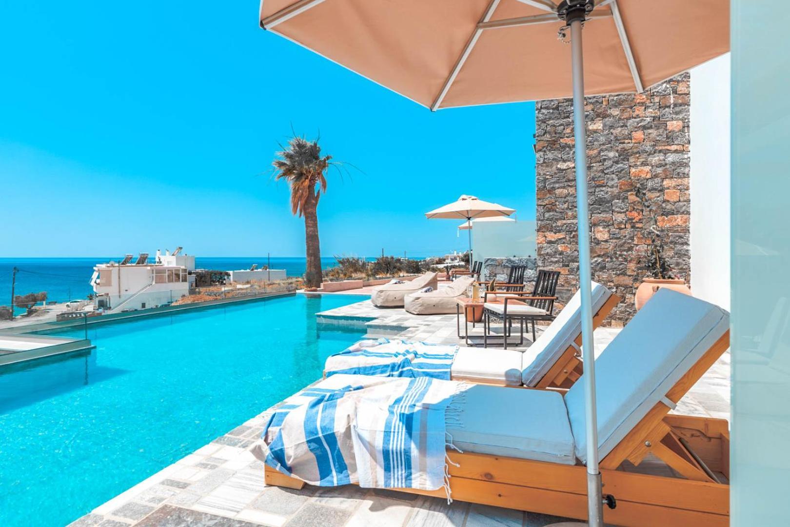 Plakakia Luxury Apartments Makrýgialos Eksteriør billede