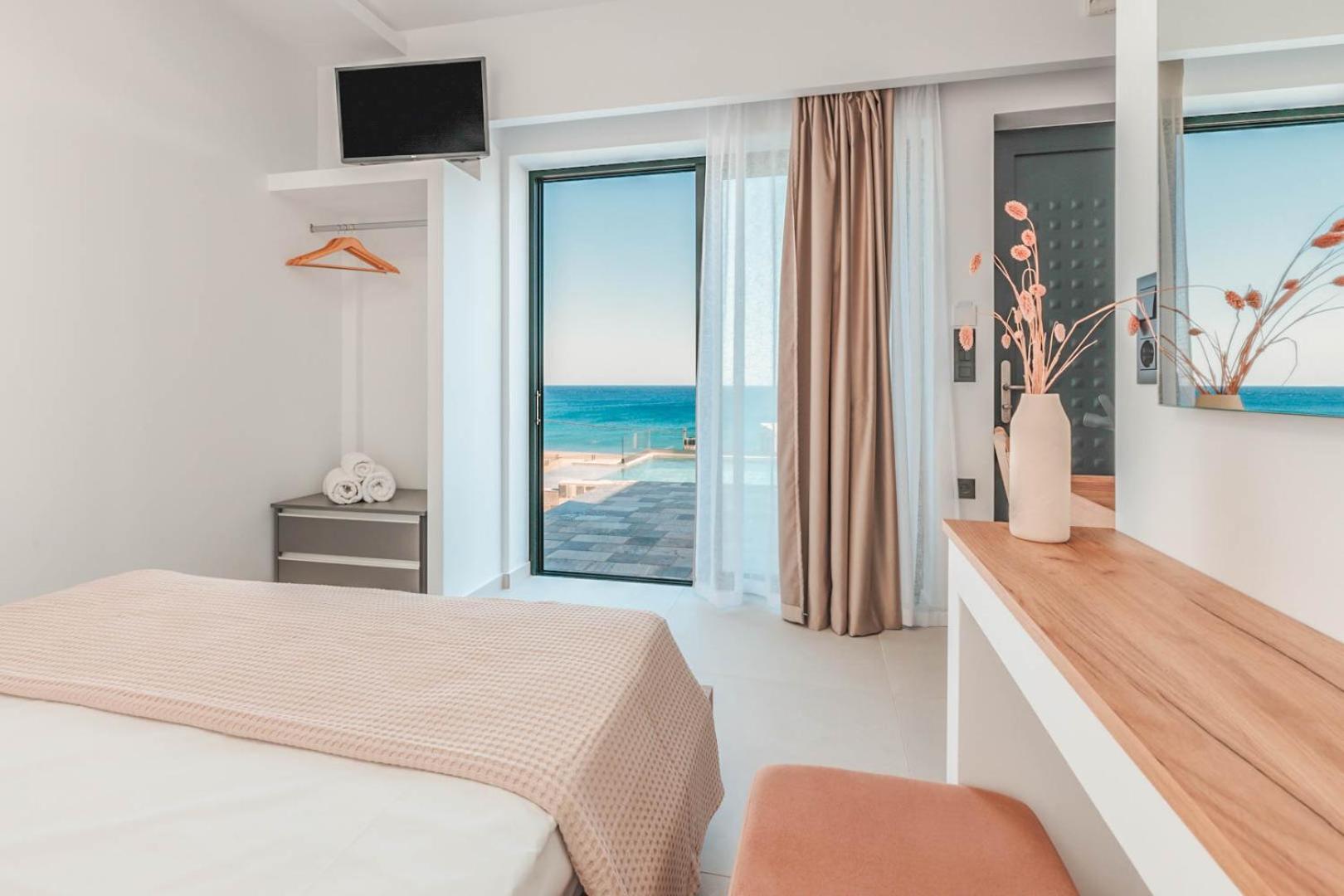 Plakakia Luxury Apartments Makrýgialos Eksteriør billede