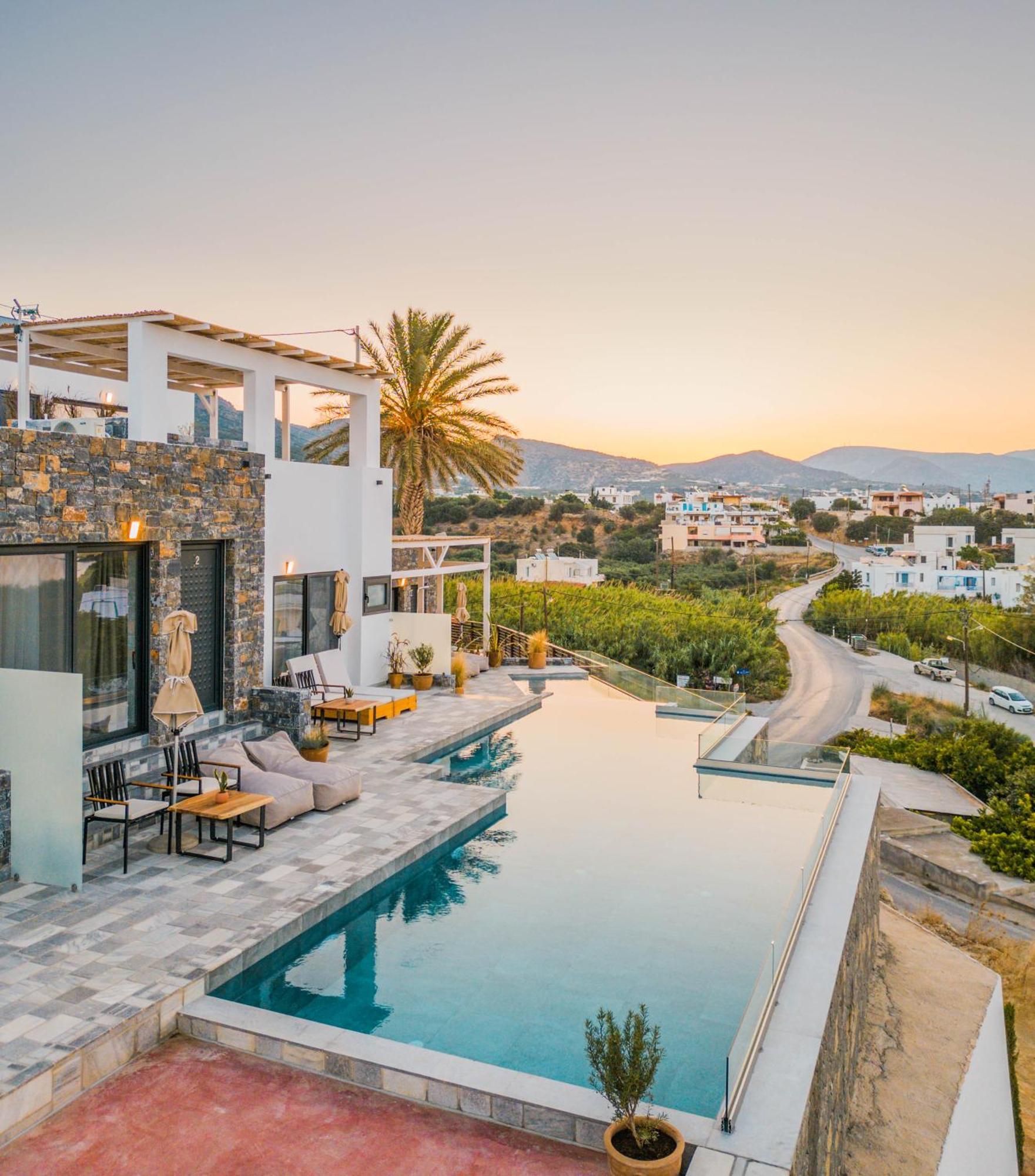 Plakakia Luxury Apartments Makrýgialos Eksteriør billede